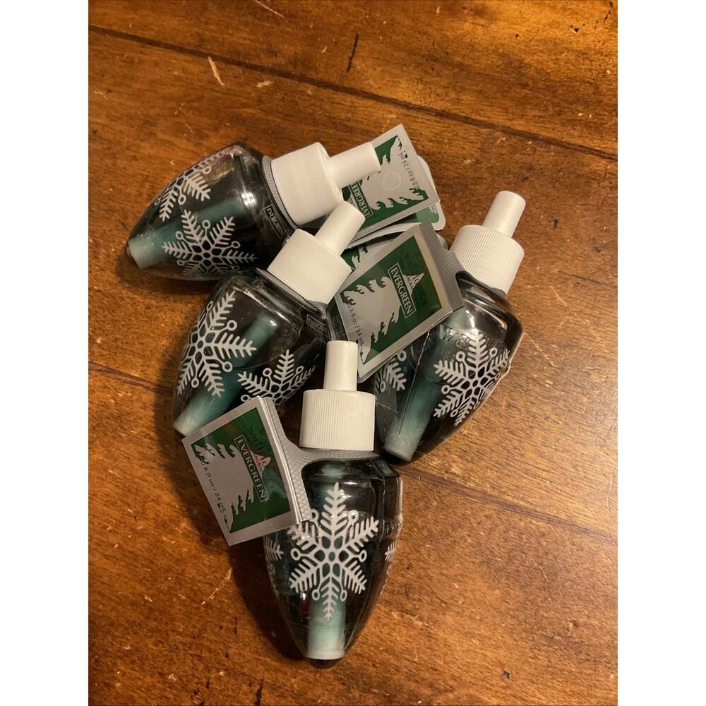 Bath & Body Works Evergreen Wallflowers Fragrance Refill Bulbs - Total 4 - Picture 2 of 3